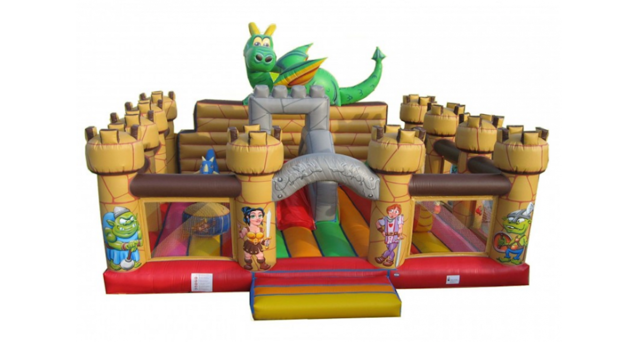 Inflable castell mitjaval