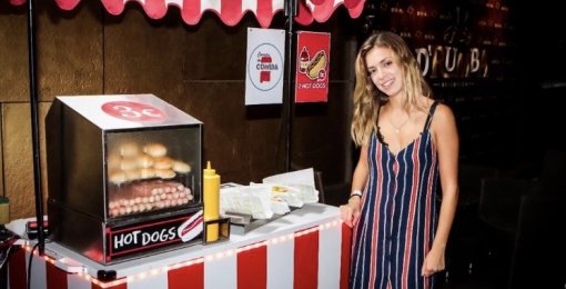 Carretó de hot dog per esdeveniments a Barcelona