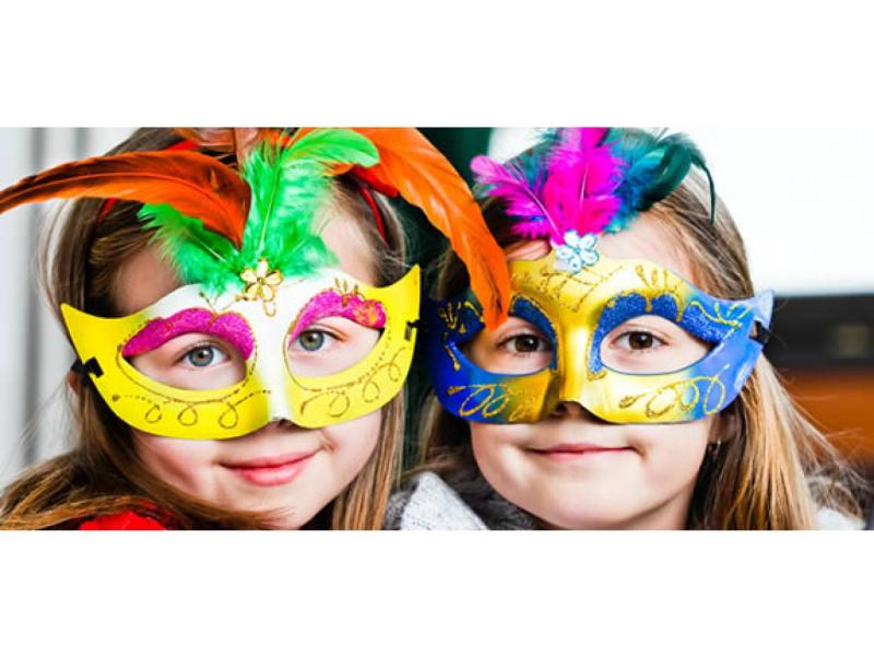 Taller de manualitats de carnaval: màscares, disfresses i complements de carnestoltes