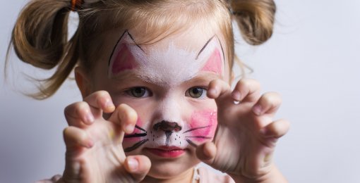 Pinta caras para niños en fiestas infantiles