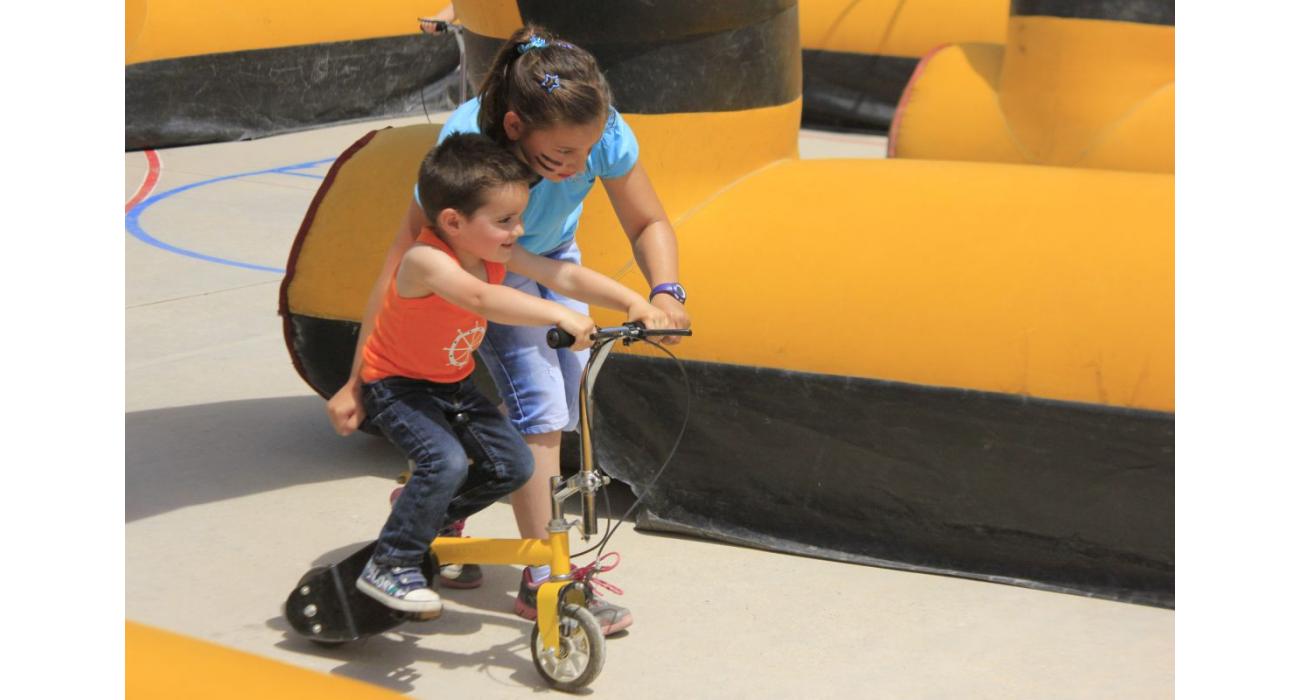 Circuit inflable de mini-bicis!