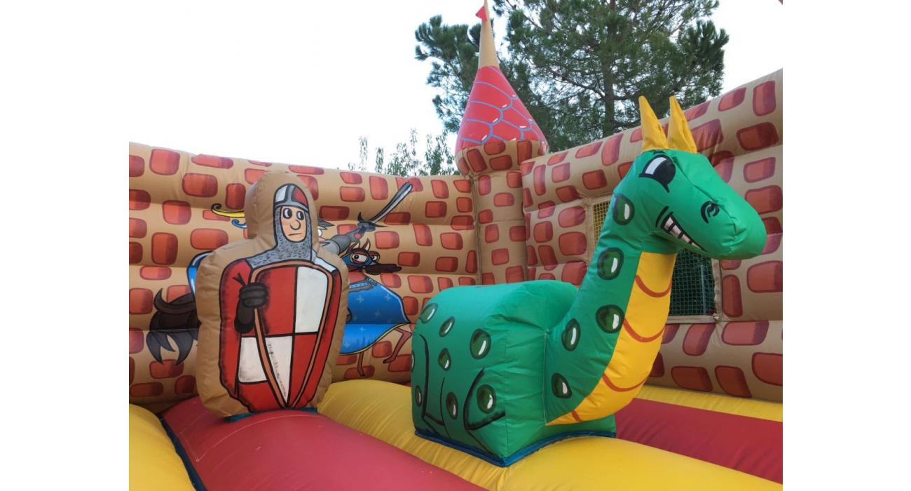 Inflable de Sant Jordi