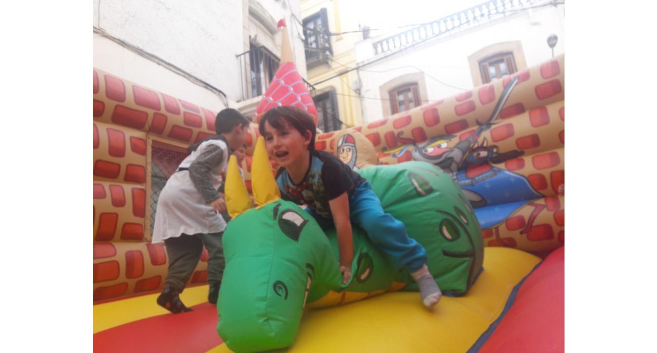 Inflable de Sant Jordi