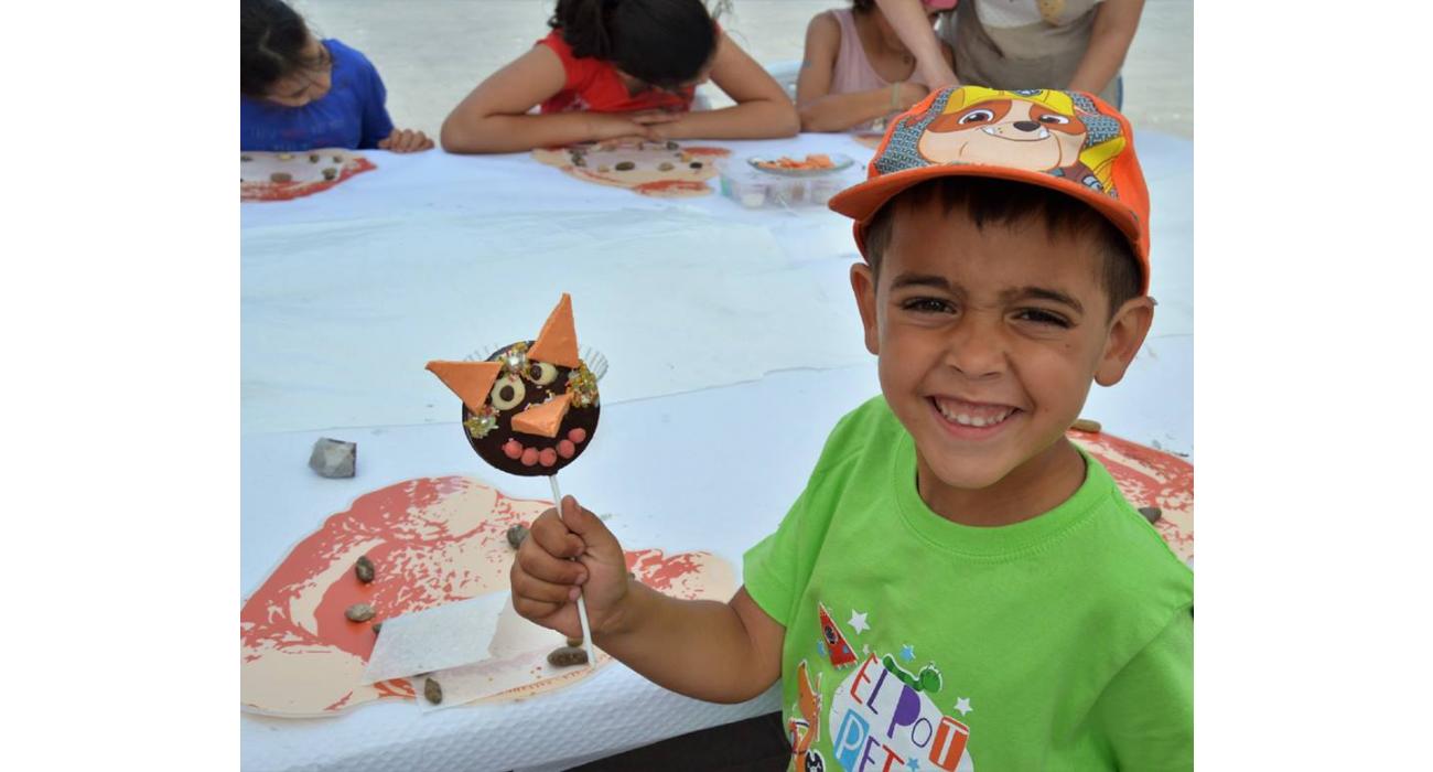 Taller de piruletas de chocolate