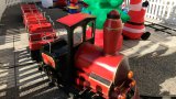 Tren infantil eléctrico a vías