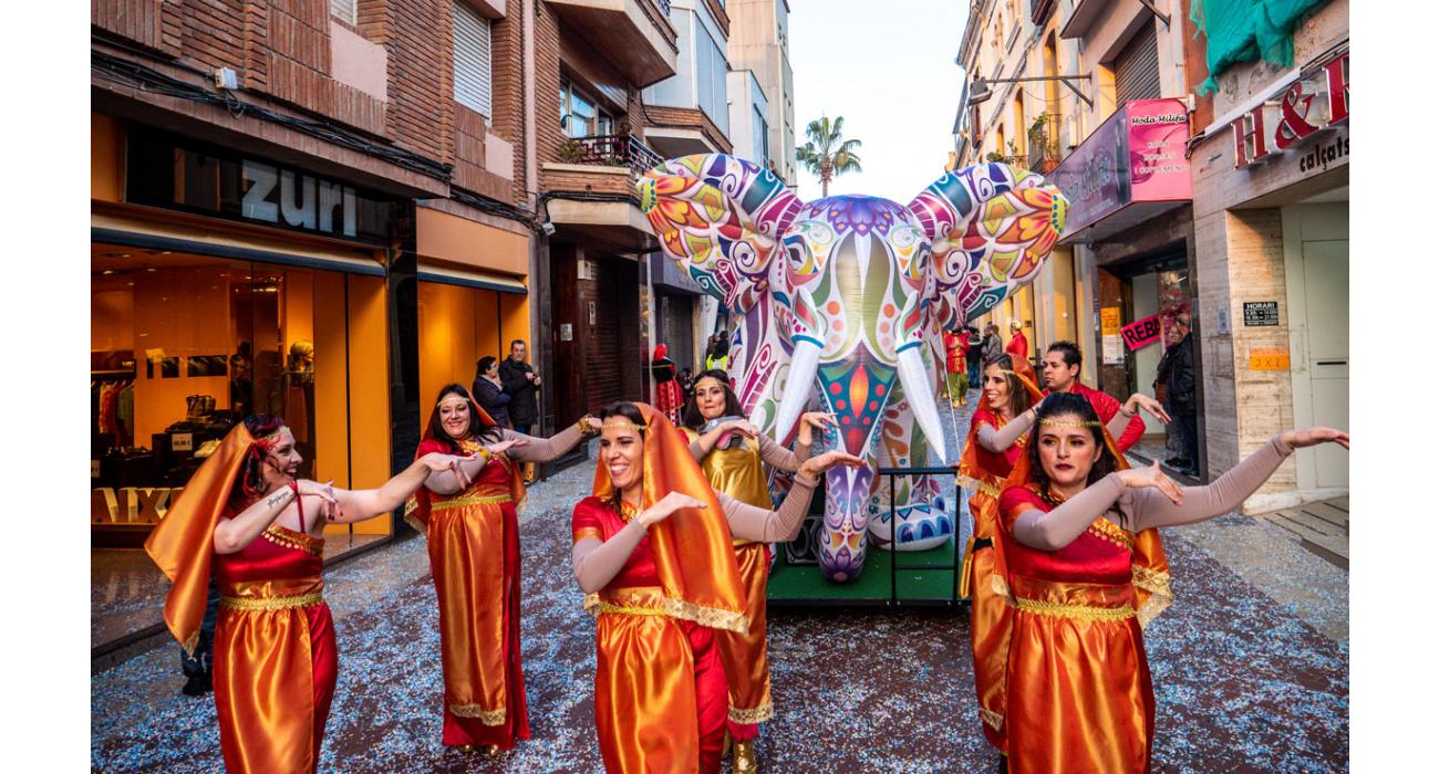 Elefantes hinchables para rúa de carnaval
