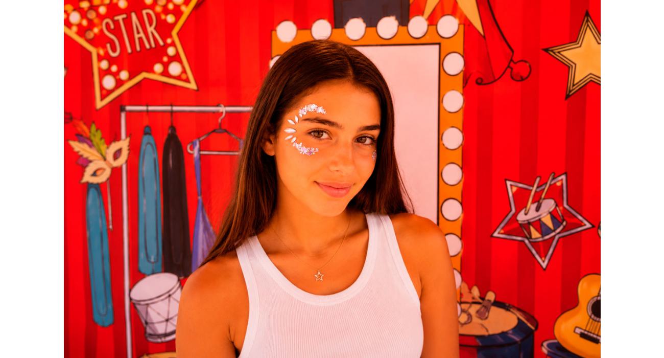 Glitter Bar