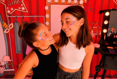 Glitter Bar