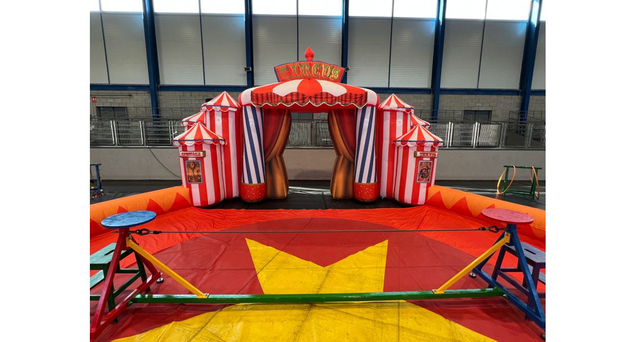 Pista de Circo Hinchable