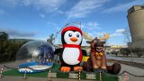 Pingüino gigante hinchable