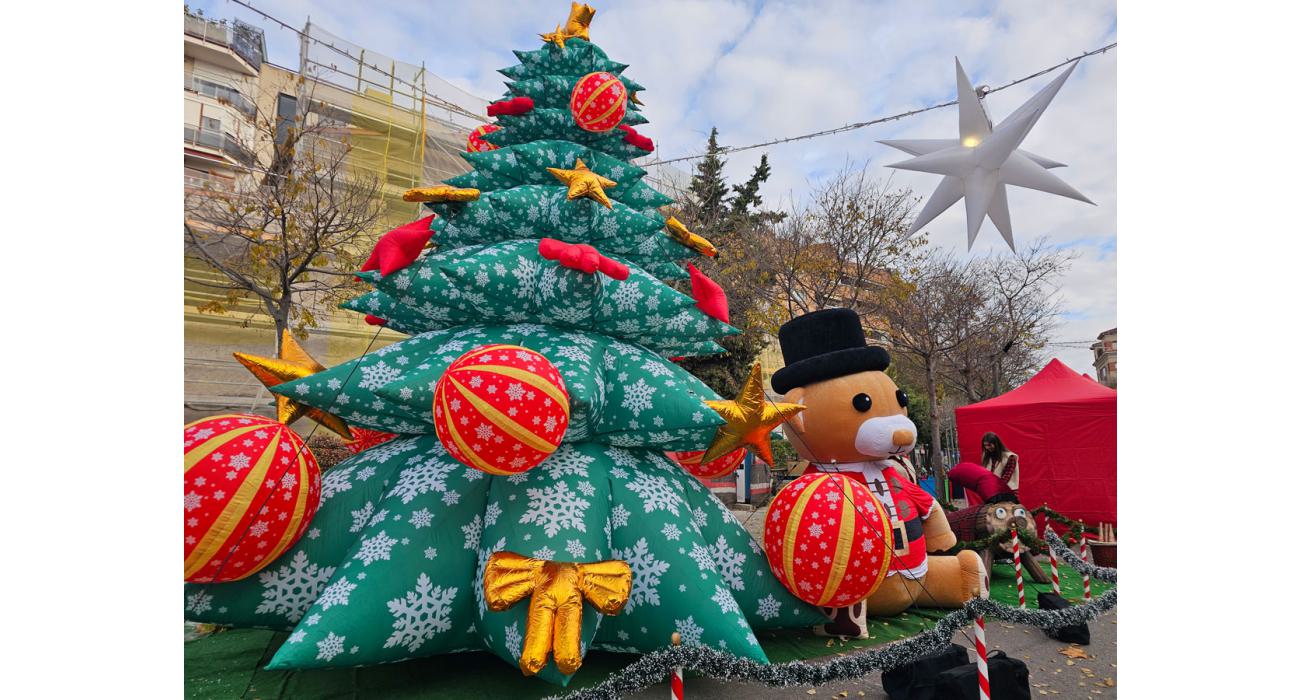 Arbre de nadal nevat inflable