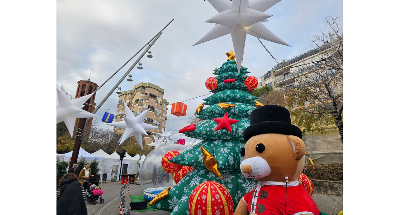 Arbre de nadal nevat inflable