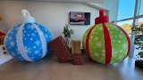 Bolas de navidad gigantes hinchables