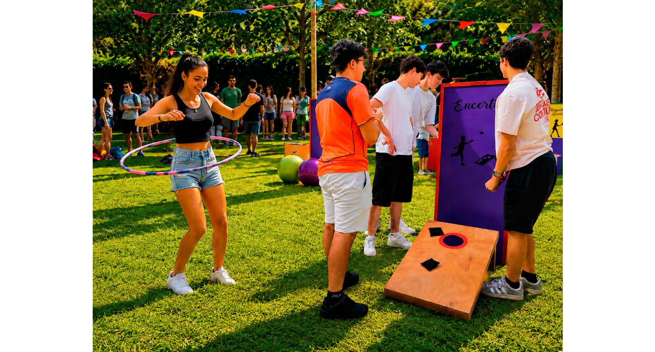 Juegos en la plaza